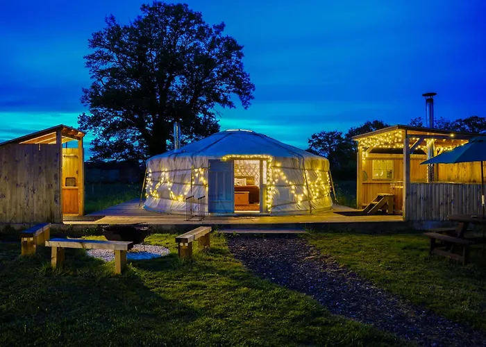 Glamp And Tipple Ltd
