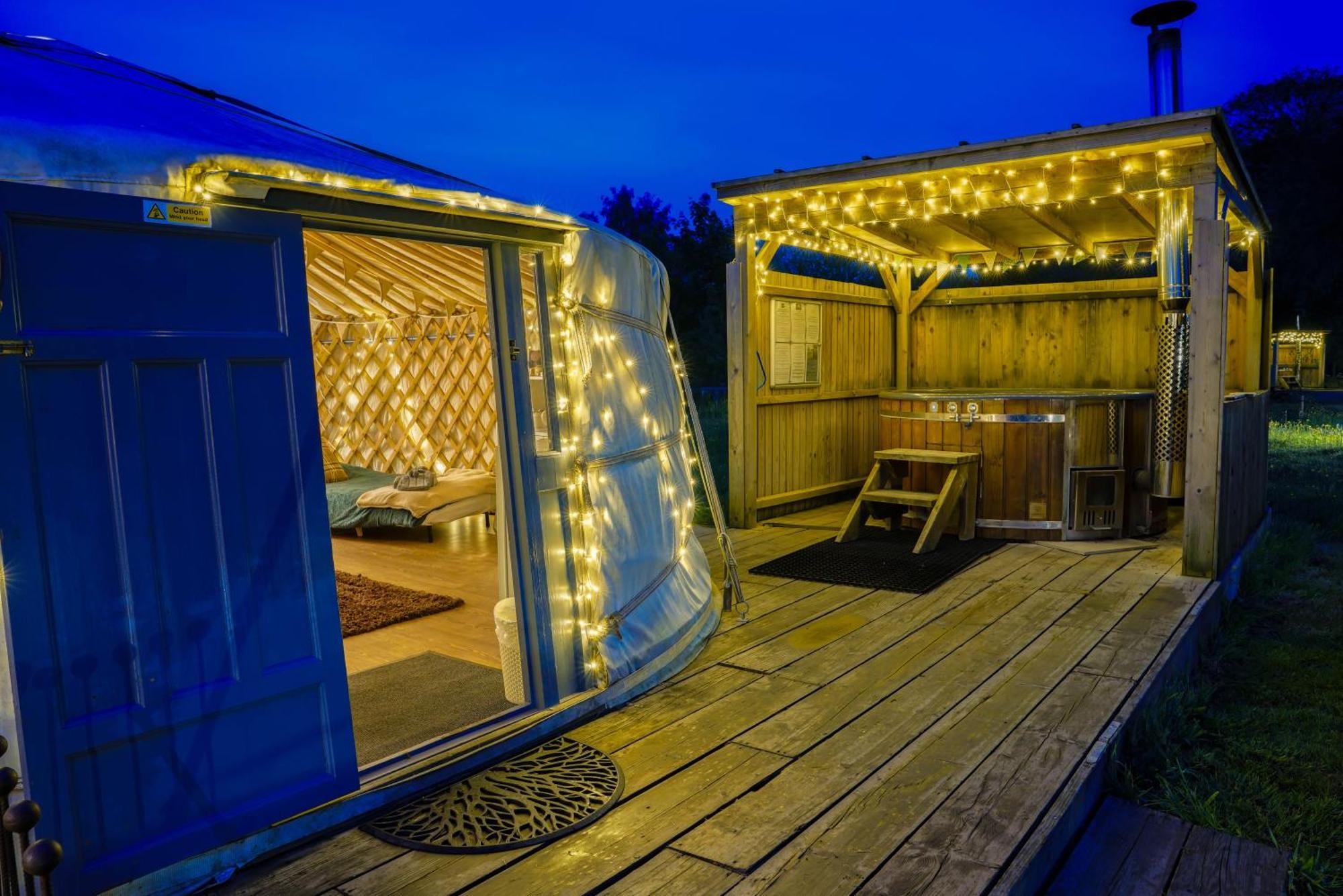 Luxury tent Glamp And Tipple Ltd