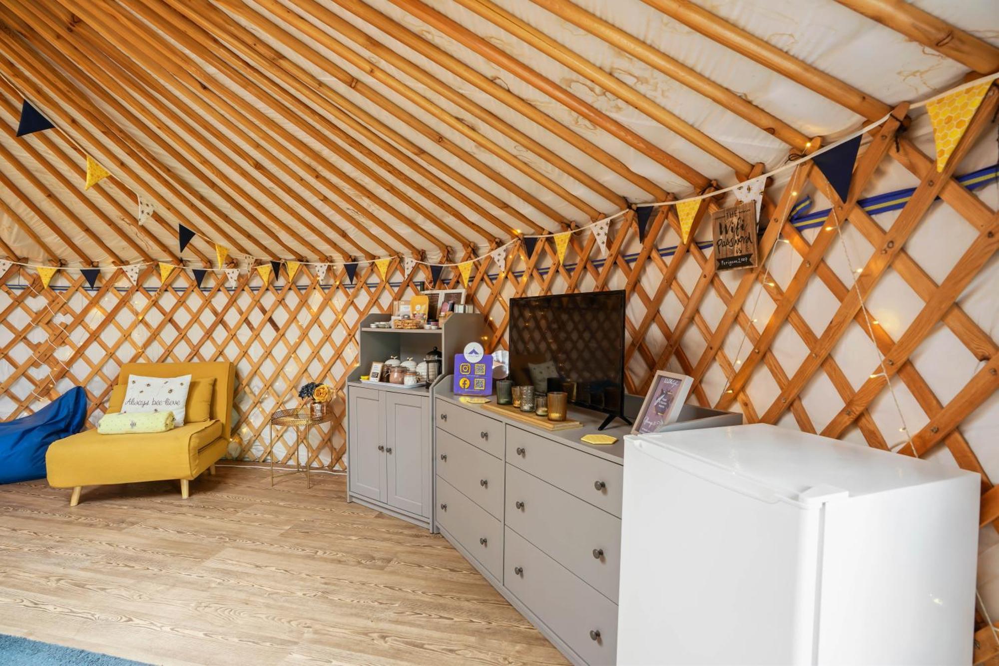 Glamp And Tipple Ltd Great Ellingham