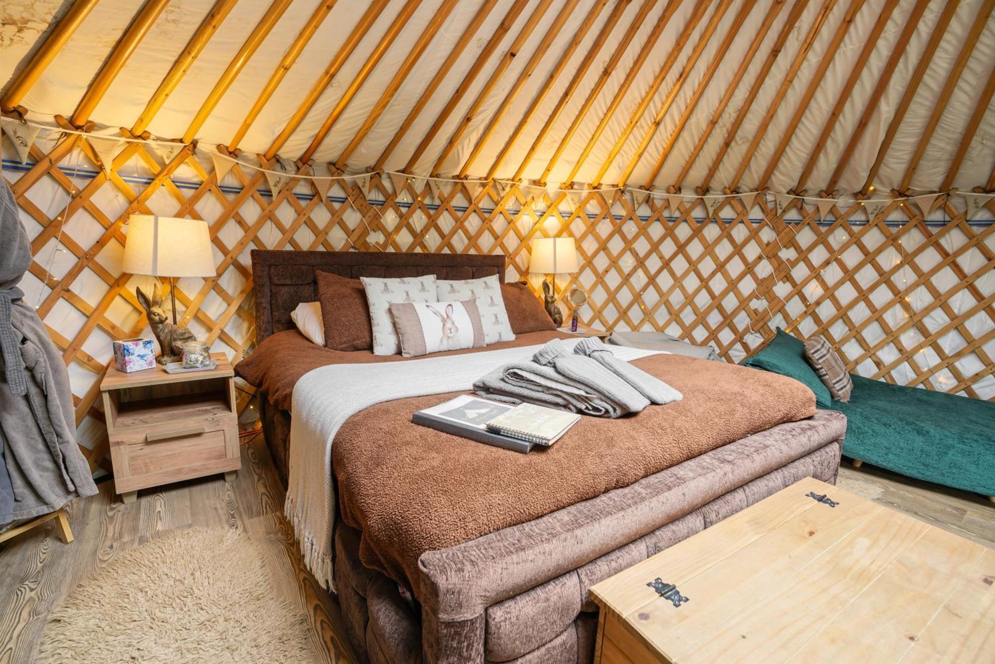 Glamp And Tipple Ltd Luxury tent