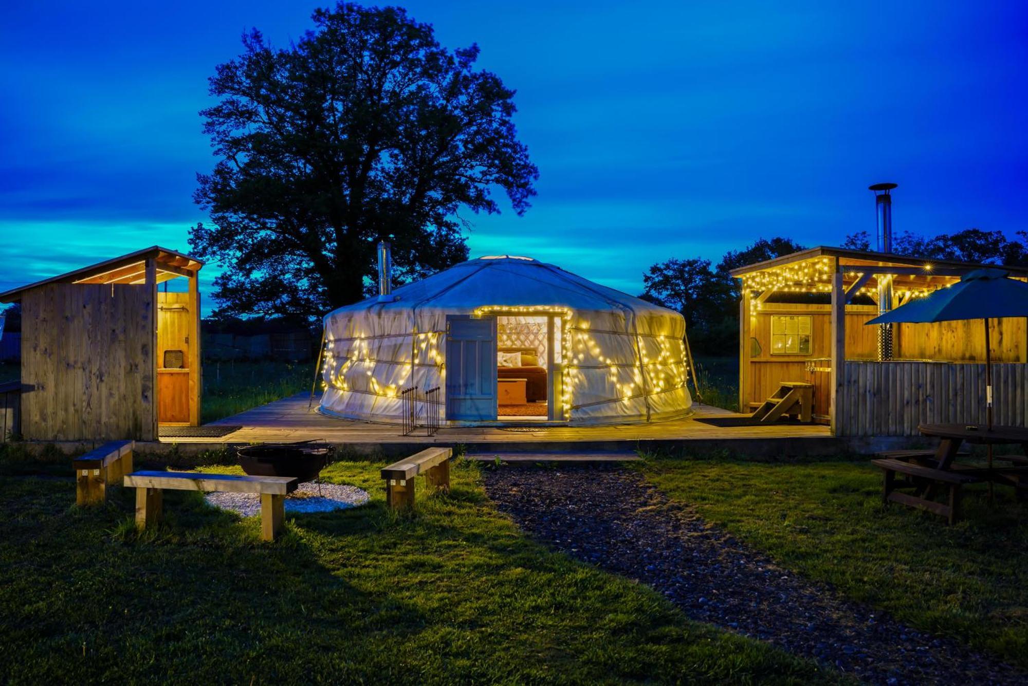 Glamp And Tipple Ltd *