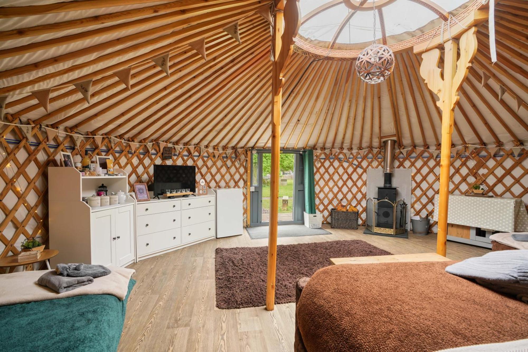 Luxury tent Glamp And Tipple Ltd